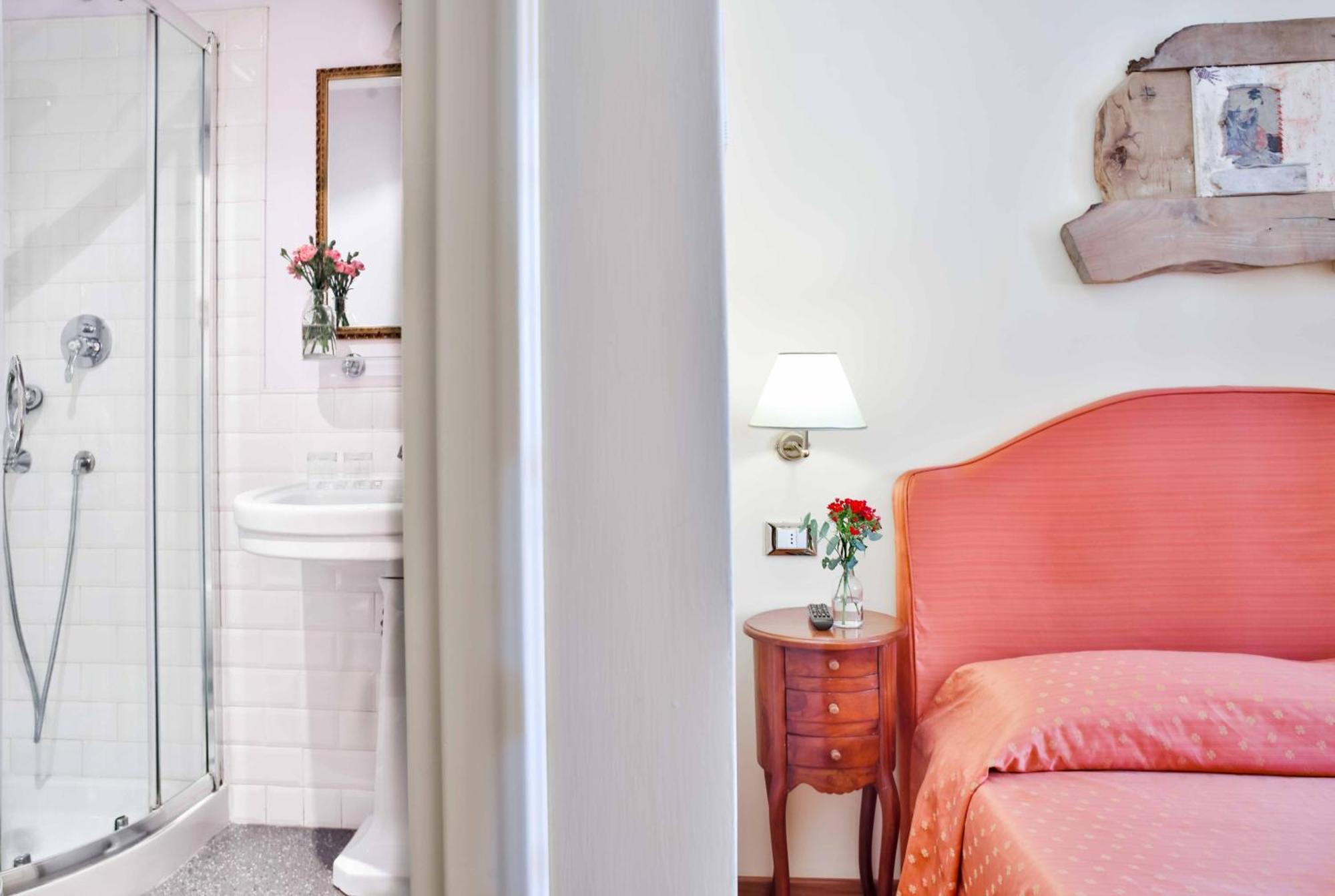 Casa De' Fiori Bed & Breakfast โรม ภายนอก รูปภาพ